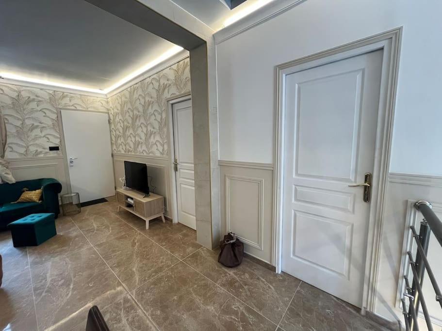 La Maison Rayofam, A 30 Min De Paris, A 5 Min Du Stade De France แซงต์-เดอนี ภายนอก รูปภาพ